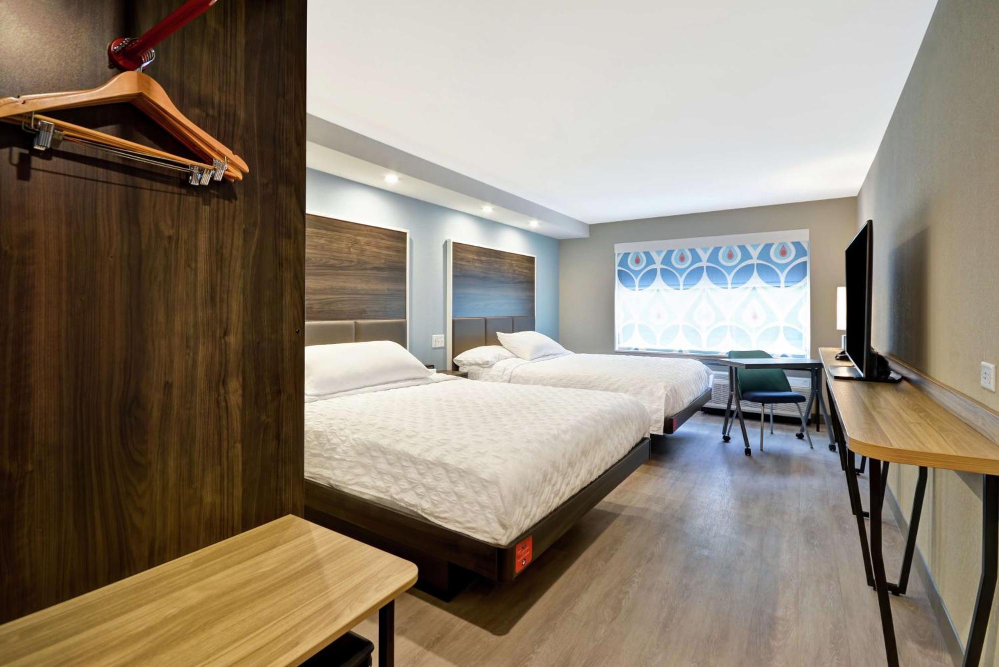 Tru By Hilton Chicopee Springfield Hotel Bagian luar foto