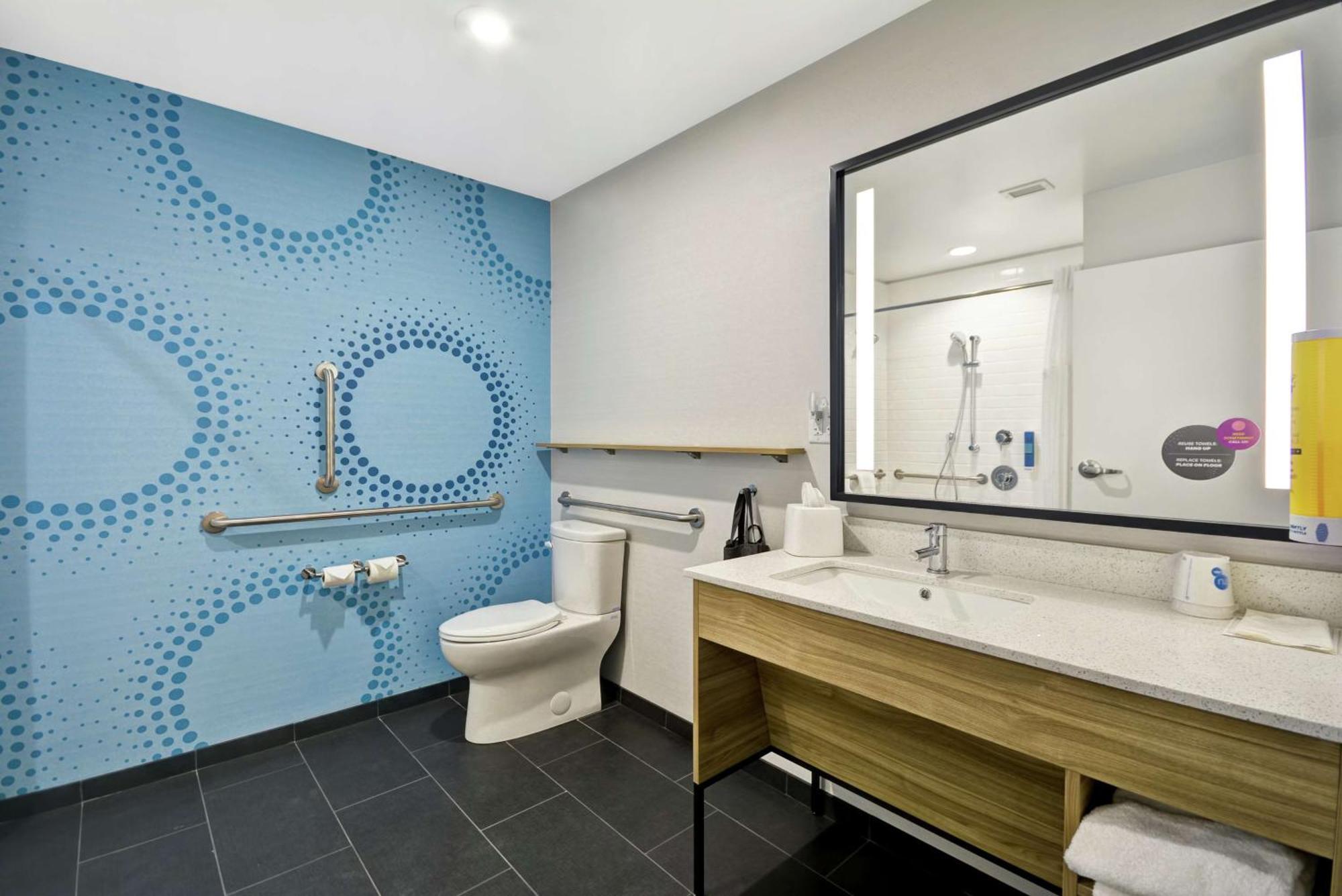 Tru By Hilton Chicopee Springfield Hotel Bagian luar foto