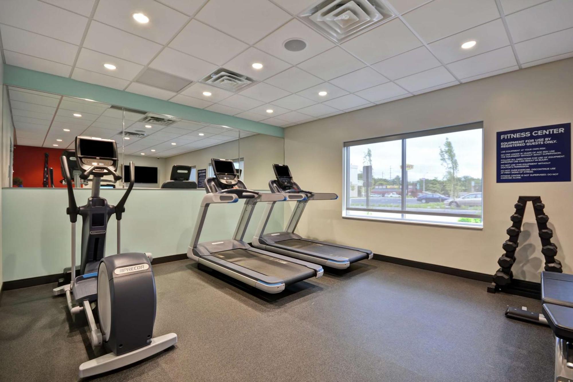 Tru By Hilton Chicopee Springfield Hotel Bagian luar foto