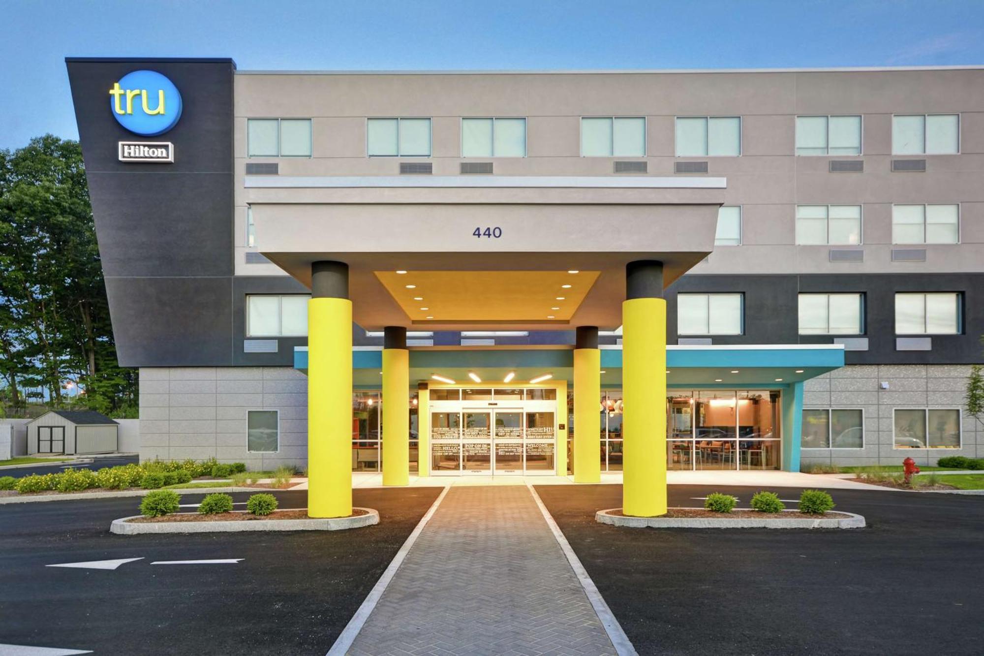 Tru By Hilton Chicopee Springfield Hotel Bagian luar foto